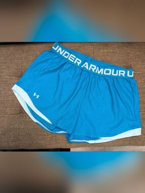 Under Armour Women's Turquoise Blue Athletic Shorts with White Trim